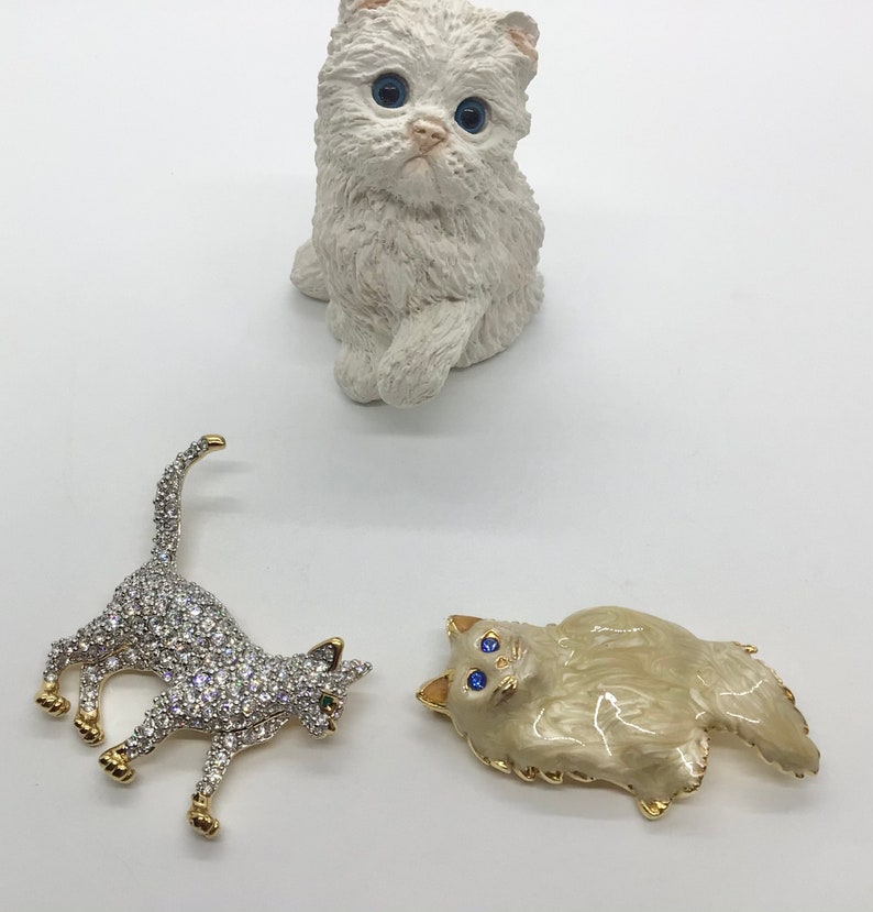 Vintage 80s Trio of Cats Small Resin White Persian Figurine Two Enamel Rhinestone Pins Brooches