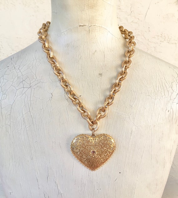 Vintage Gold tone Heart Necklace - image 8