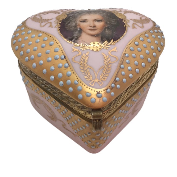 Shabby Vintage Heart Victorian Lady Trinket Box D… - image 2