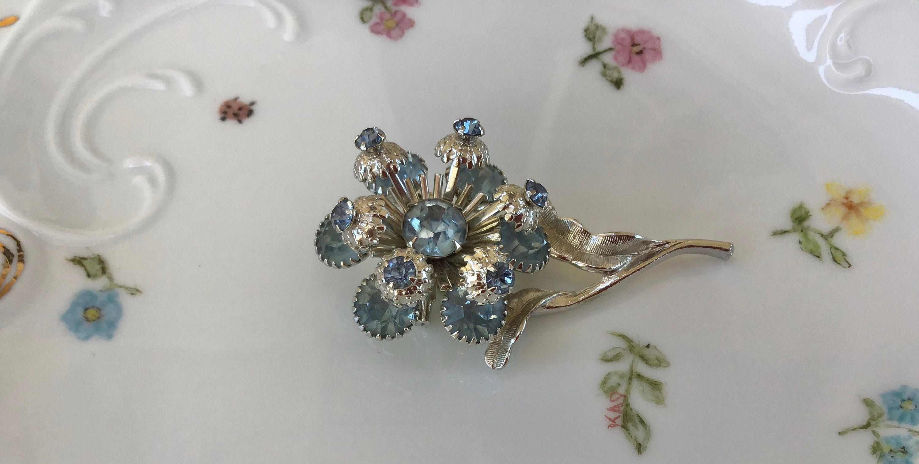 Vintage Pale Blue Rhinestone Flower Pin Brooch Floral Shabby - Etsy