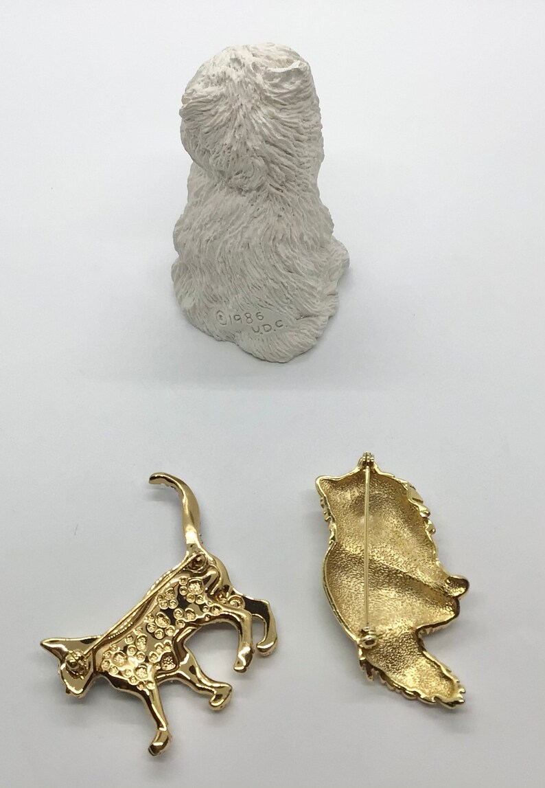 Vintage 80s Trio of Cats Small Resin White Persian Figurine Two Enamel Rhinestone Pins Brooches