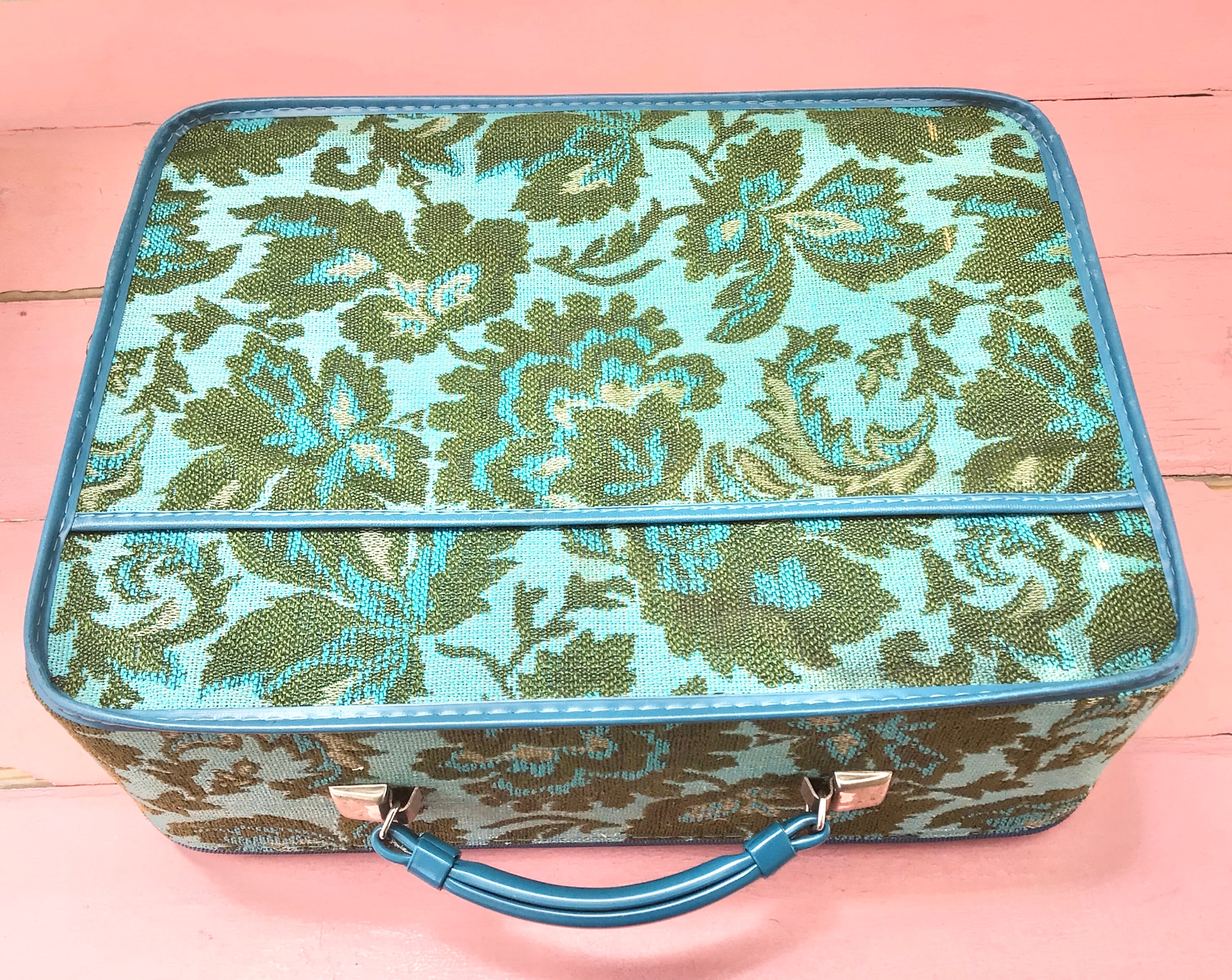 Paire de valises bleues - L'atelier Belle Lurette, Rénovation de