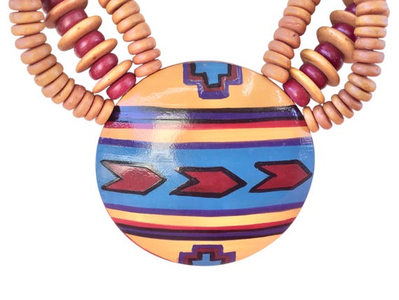 Vintage 80s Native American Style Wood Bead Necklace Bold Pendant View 4