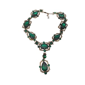 Emerald Green Statement Necklace, Victorian Revival Rhinestone Bib Necklace, Gold Tone Teardrop Glass Necklace, Bridal Gothic Jewelry