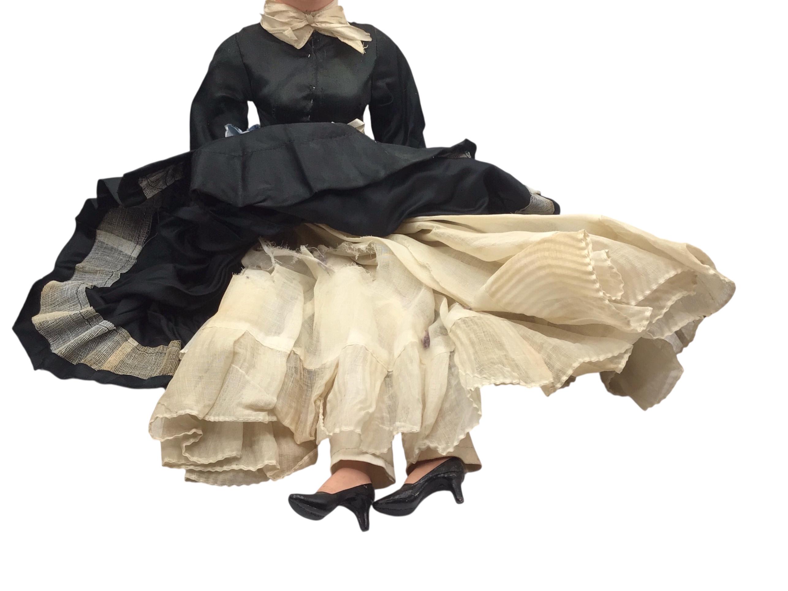 ヴィンテージ グラデュエイト ブドワール ドール、アールデコ