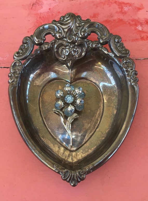 Vintage Victorian Baroque Silverplate Heart Trinke