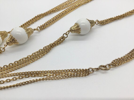 Vintage 60s Lot of 2 White Bead Faux Pearl Neckla… - image 6