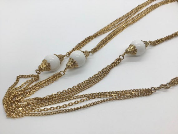 Vintage 60s Lot of 2 White Bead Faux Pearl Neckla… - image 5