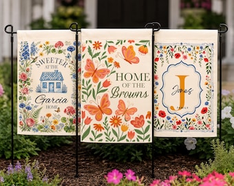 Personalized Floral Garden Flag, Family Gifts for New Home Owner, Initial Yard Décor, Custom Family Name Welcome Flag, Housewarming Gifts