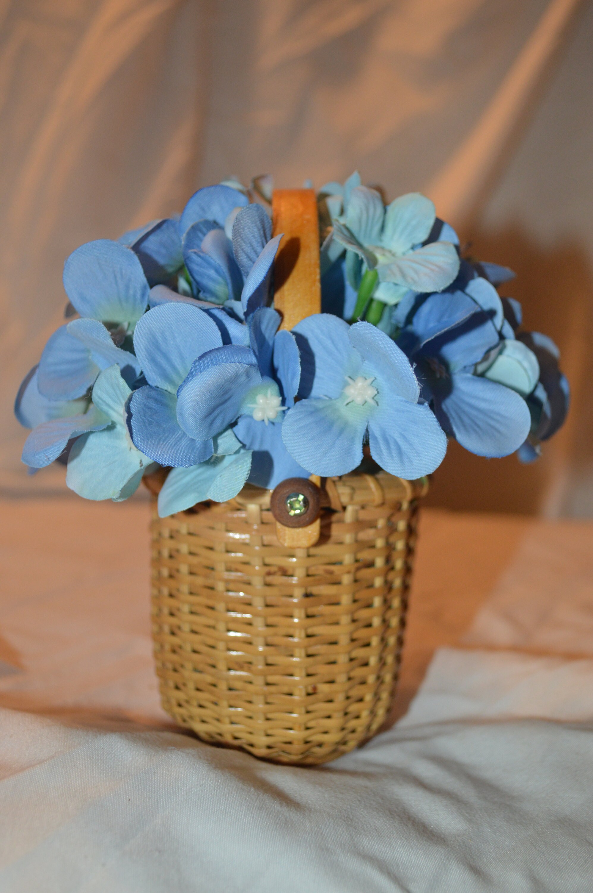 Blue Hydrangeas Artificial Flower Arrangement in Wicker | Etsy