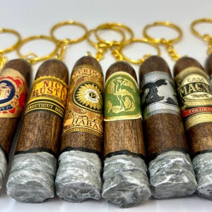 Tobacco Novelty Keychain with Cigar Label