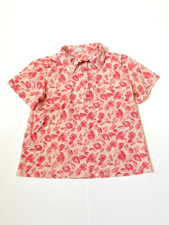 Vintage 70’s women’s polo shirt / button up short