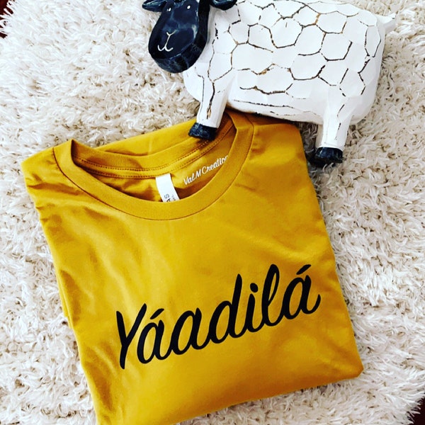 Yáadilá T-shirt | Navajo Oh no! T-shirt