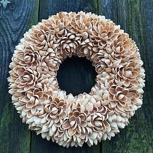 Pistachio door wreath - natural door wreath - all year round door wreath made of pistache shells