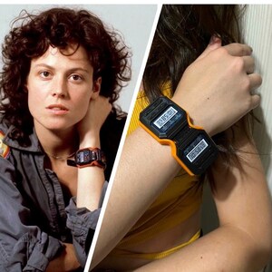 Alien Ripley 's watch twin custom - movie watch complete replica, cosplay accessory
