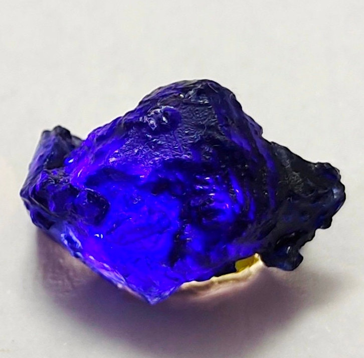 ブルー サファイア サファイア 原石 サファイア系 20g コランダム 鋼玉