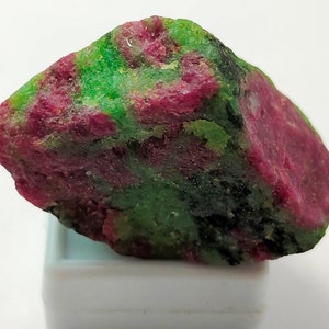 Natural Ruby Zoisite African Raw Rough Loose Gemstone Genuine Zoisite Ruby African Raw Rough Gemstone D44-4