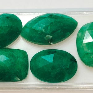 Natural Green Emerald Mixed Shape Loose Gemstone 5 Pcs Lot Green Emerald Zambia Mixed Cut Gemstone Lot P11-5