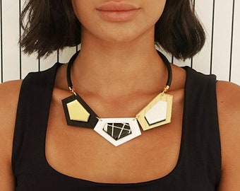 Geometric statement necklace, Pentagons bib necklace