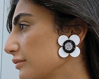 Statement earrings, Big flower earrings, White flower earrings, Unique flower earrings, Unique earrings