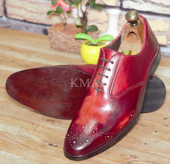 burgundy wingtip