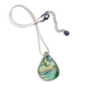 Genuine Seashell &quot;Ariel&quot; Iridescent Choker Necklace