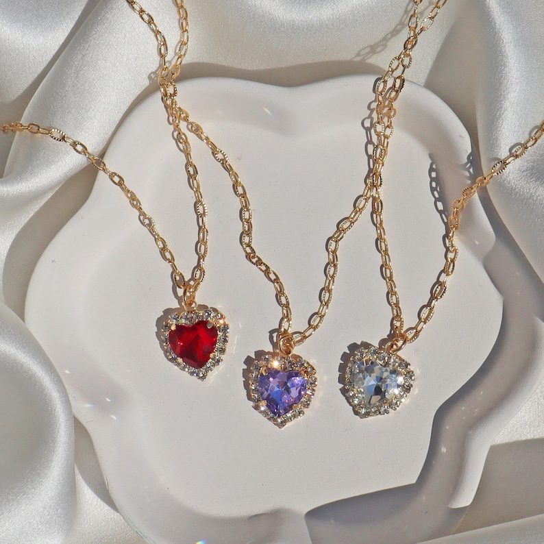 14K Gold Plated 'Hopeless Romantic' Glass Heart Necklace 