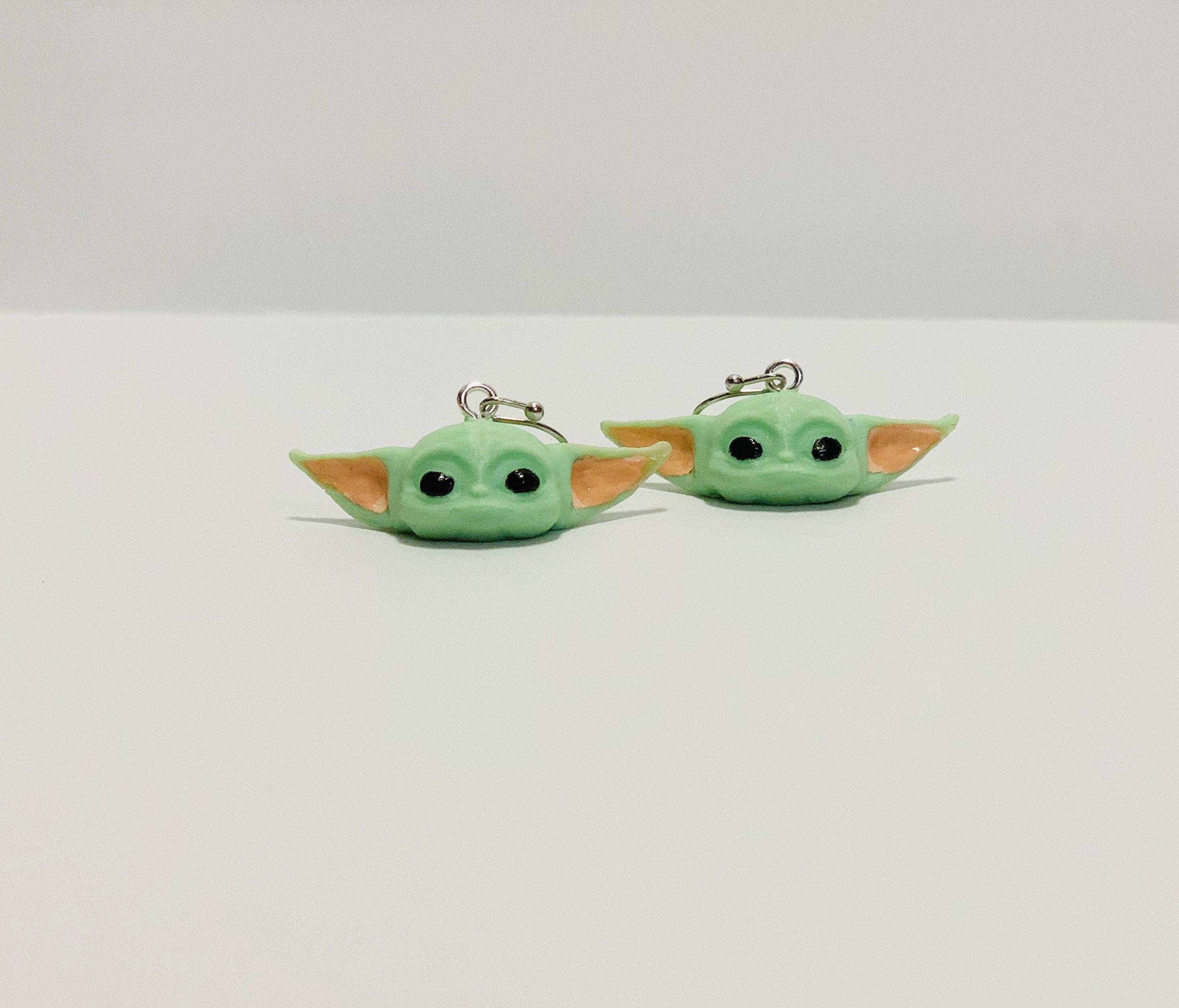 Baby Yoda Head Earrings The Child Etsy In 2020 Yoda Polymer Clay Charms Clay