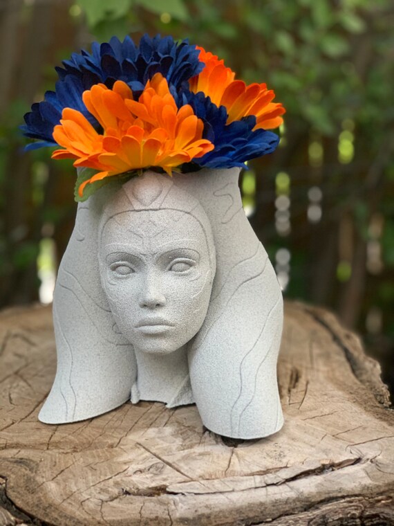 Ahsoka Tano planter, Ahsoka Tano vase, Ahsoka Tano gift , Ahsoka planter