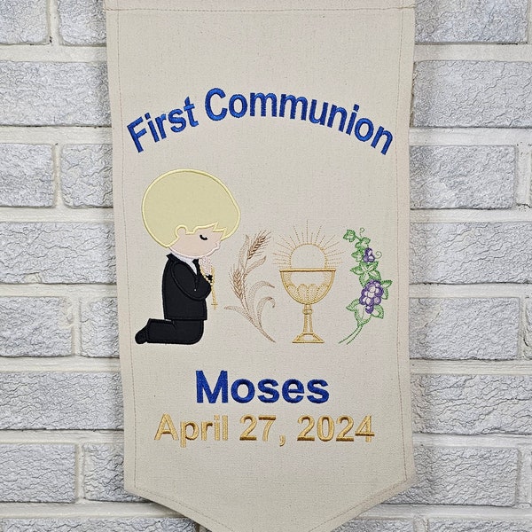 Holy Communion Banner, personalized First communion sign, Embroidered communion hanging banner, custom communion keepsake gift