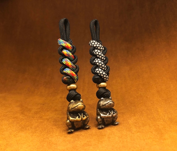 Frog Paracord Keychain, Beaded Knife Lanyard, EDC Keyring