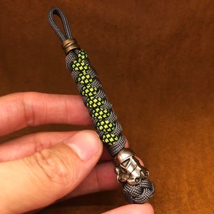 Knife Lanyard,Custom Lanyard,Exquisite and Amazing 550 Paracord Lanyard with Knife Bead