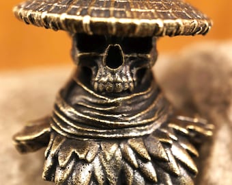 Brass Paracord Bead | Lightweight Lanyard Bead for Knife & Gear（Skull Swordsman）