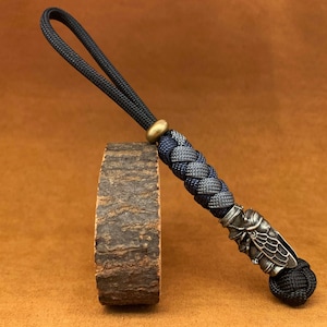 Custom Lanyard Keychain Cicada,550 Paracord Keychain with Brass Bead,Exquisite and Amazing Paracord Lanyard