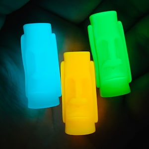 Highlight Paracord Bead Glow In The Dark,Exquisite and Amazing luminous Risen Knife Lanyard Bead,EDC Bead