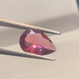 1.10Cts Top Grade Natural Ruby Pink Tourmaline Beautiful Pear shape Faceted Stone Loose Gemstone Jewelry And Ring Making Size-10x6.5x3mm.