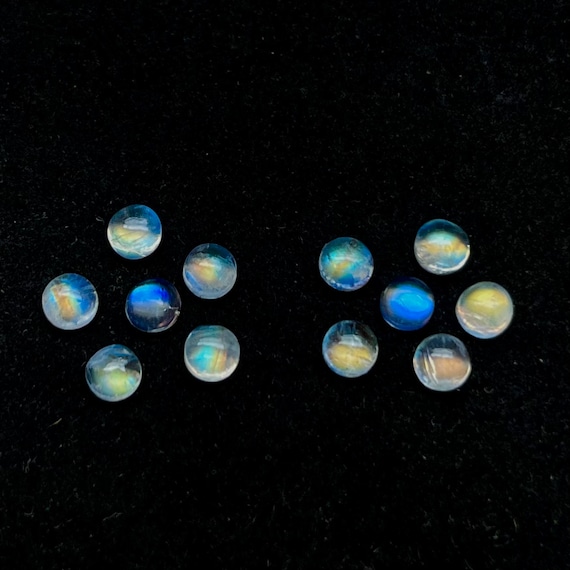 12 Madagascar Moonstone Cabochons: 4mm Round Gemstones