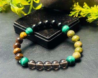 Handmade Natural Crystal Bracelet: 8mm Gemstone Bead, Stretchy Wristband
