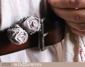 TWO ROSES, with frayed leaves, hand-dyed antique linen, grey, fastening with a clip