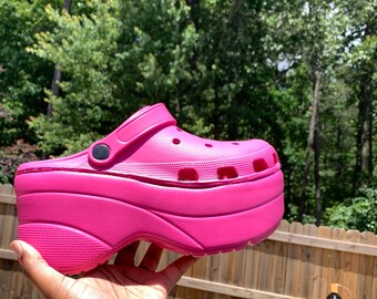 pink platform clogs