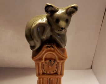 Hickory Dickory Dock Salt and Pepper Shakers