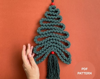 Macrame Christmas Tree Pattern PDF / Macrame pattern with Step by Step Photos / Christmas decorations / Beginner level / Digital download