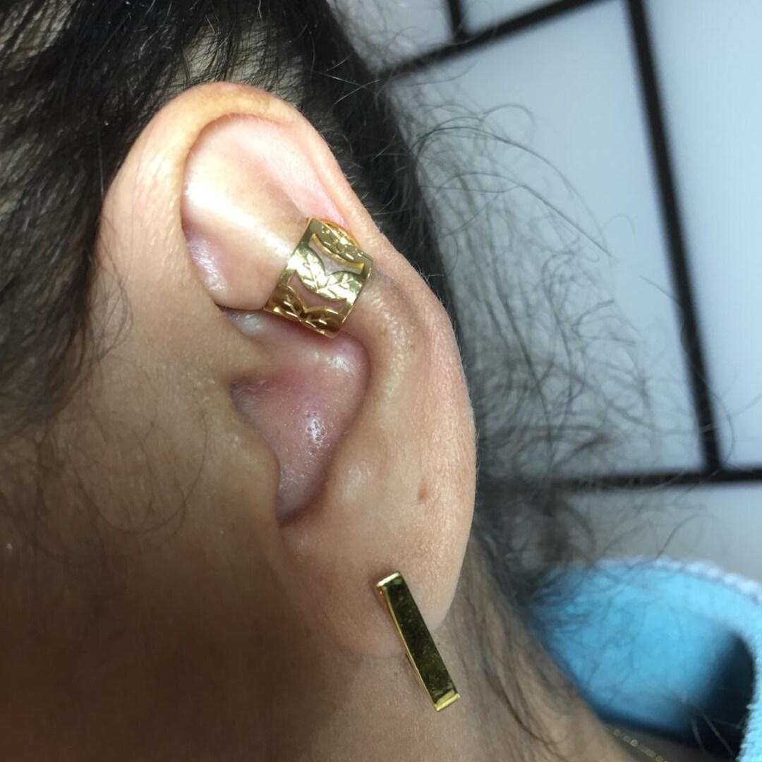 Earcuff for Protruding Ears, Earcuff Gold, Earring Gold/ Helix Piercing