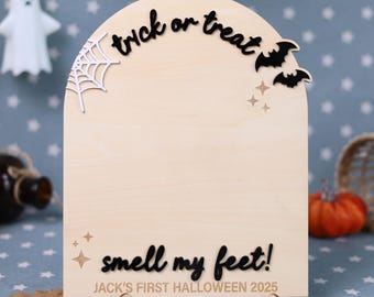 Arched Footprint Halloween Keepsake, Trick or Treat Smell My Feet, First Halloween DIY Craft, Kids Halloween Plaque, Funny Halloween Sign