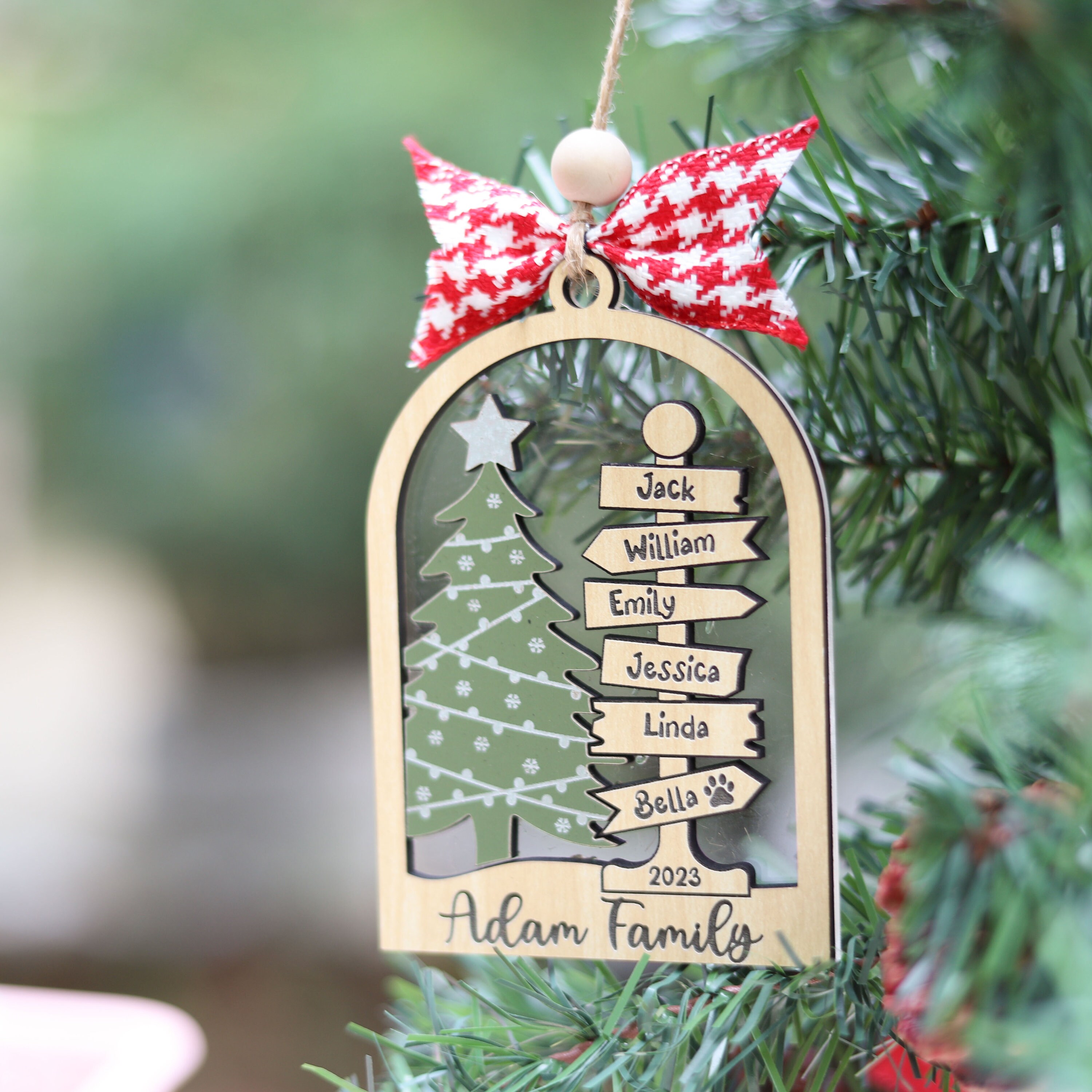 Family Name Christmas Tree Ornament, Personalized North Pole Family ...