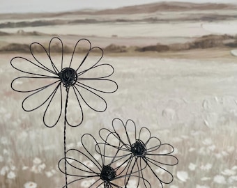Handcrafted Wire Ox Eye Daisy