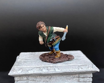 Male halfing painted adventurer character mini for Dungeons and Dragons or Pathfinder