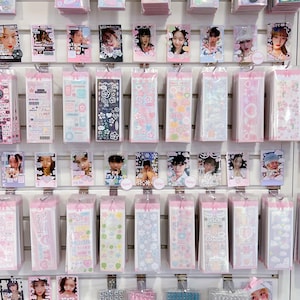 Kポップデコステッカー、絵文字ステッカー、韓国文房具、Polcoトップローダージャーナルプランナーステッカー、ホログラフィックステッカー、かわいいステッカーシート 画像 4