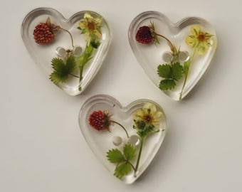 Floral Strawberry Handmade Buttons in pieces (not sets)/ Epoxy resin buttons/ Lipped Heart buttons/ 2-hole buttons/ Decorative buttons
