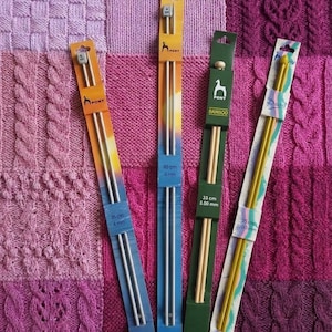 5mm PONY Knobbed knitting needles/ Set of 2/ Aluminium 35cm and 40cm/  Bamboo 33cm/ PEARL cellulose acetate plastic 35cm/ Different material